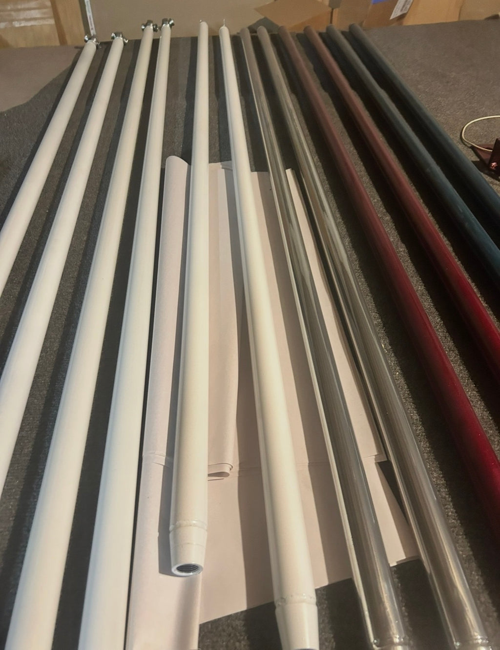 Tube style traction bars